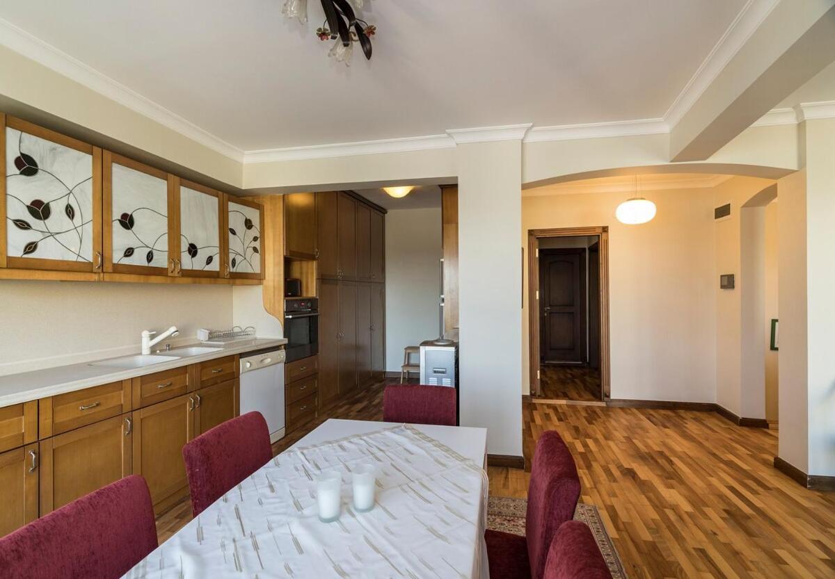 Vakantiehuis Charming 3 Bed2bath Duplex Bosphorus Views! #53